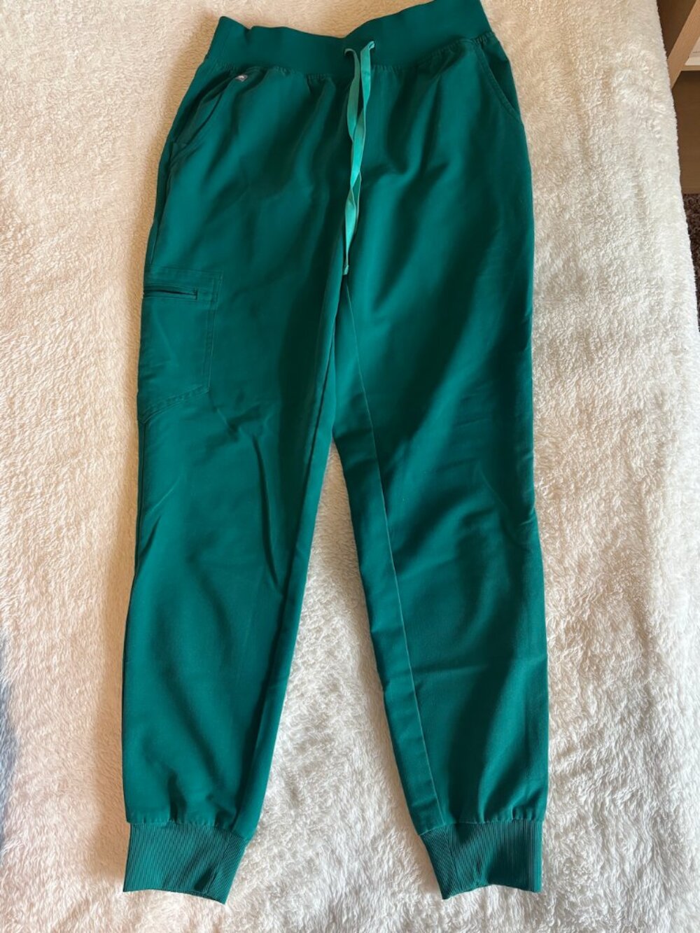 Figs High Waisted Zamora Jogger Scrub Pants, Size Small, Hunter Green - Picture 2 of 2